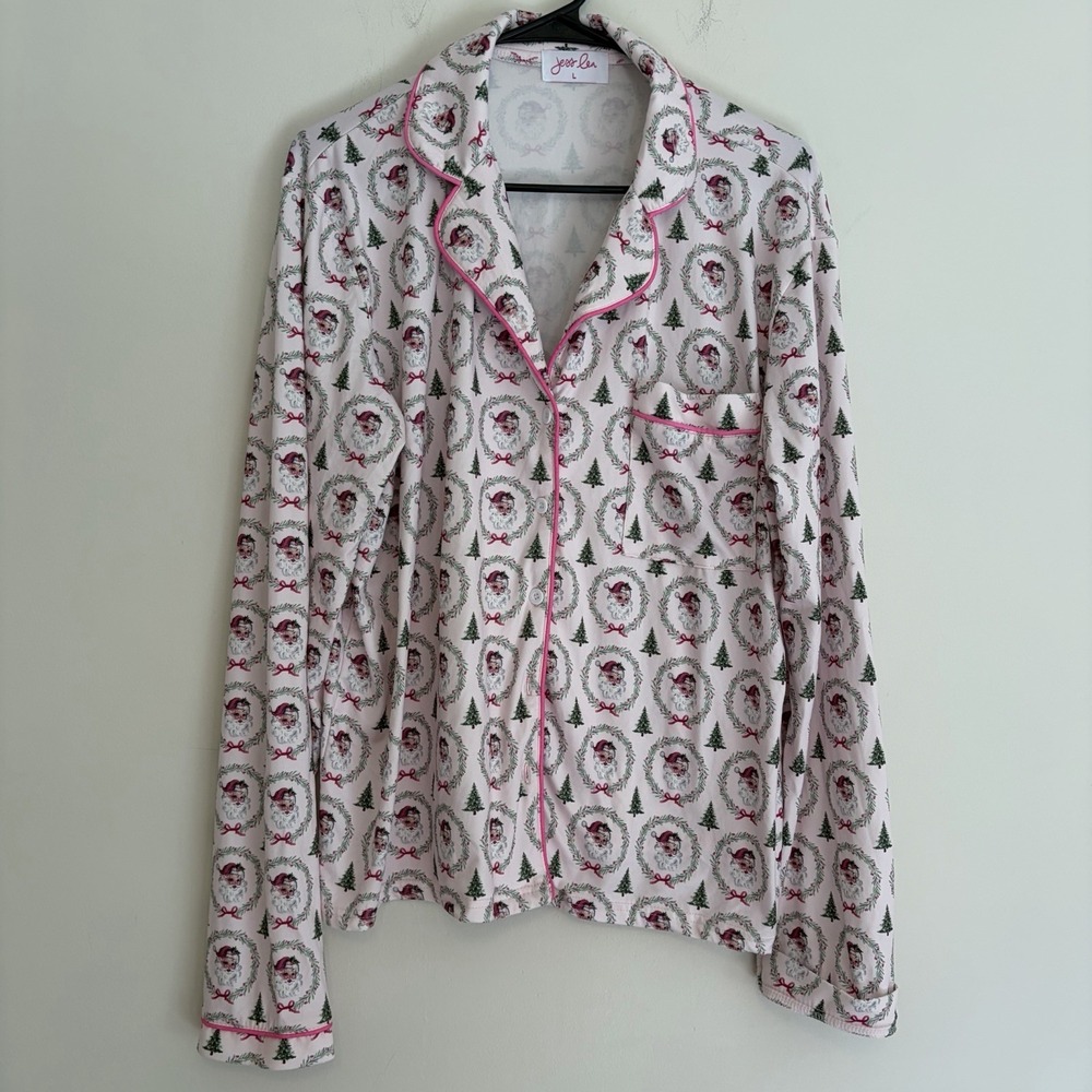 Jess Lea‎ Pink Santa Pajama Set Top Shorts Large Christmas Wreath Tree Ruffle